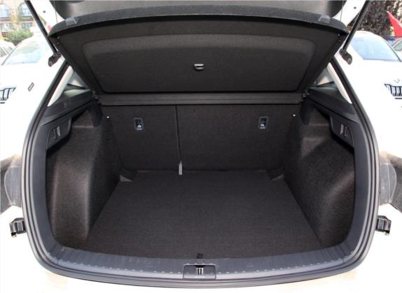柯迪亚克GT 2019款 TSI330 两驱标准版 国VI 车厢座椅   后备厢