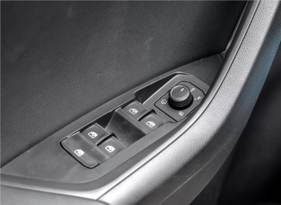 柯迪亚克GT 2019款 TSI330 两驱舒适版 国V 车厢座椅   门窗控制