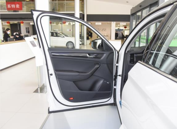 柯迪亚克GT 2021款 TSI330 两驱豪华版 车厢座椅   前门板