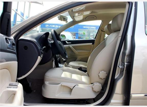 明锐 2007款 1.6L 自动逸仕版 车厢座椅   前排空间