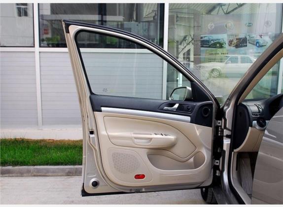 明锐 2007款 1.6L 自动逸仕版 车厢座椅   前门板