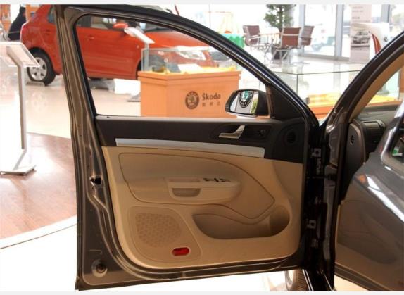 明锐 2009款 1.6L 自动逸仕版 车厢座椅   前门板