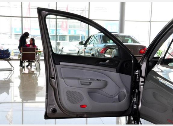 明锐 2010款 1.8TSI DSG逸俊版 车厢座椅   前门板