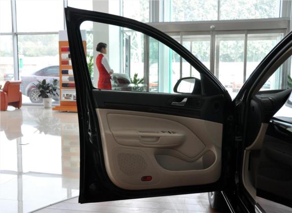明锐 2010款 1.4TSI DSG逸俊版 车厢座椅   前门板