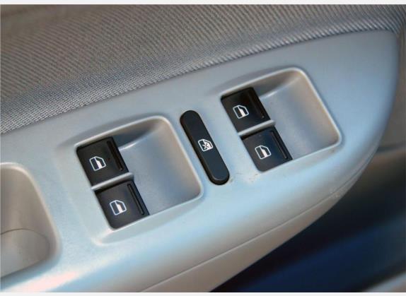明锐 2010款 1.4TSI GreenLine 车厢座椅   门窗控制
