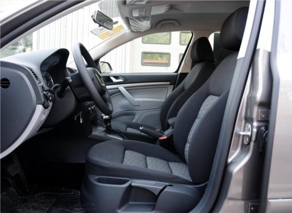 明锐 2012款 1.6L 自动逸杰版 车厢座椅   前排空间