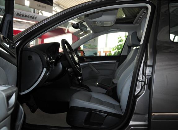 明锐 2012款 1.6L 自动逸俊版 车厢座椅   前排空间