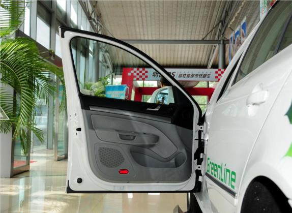 明锐 2013款 1.4TSI GreenLine2 车厢座椅   前门板