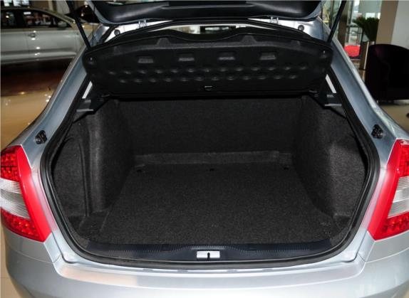 明锐 2013款 1.6L 自动逸致版 车厢座椅   后备厢