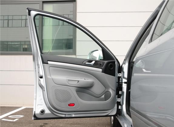 明锐 2014款 1.4TSI DSG逸俊版 车厢座椅   前门板