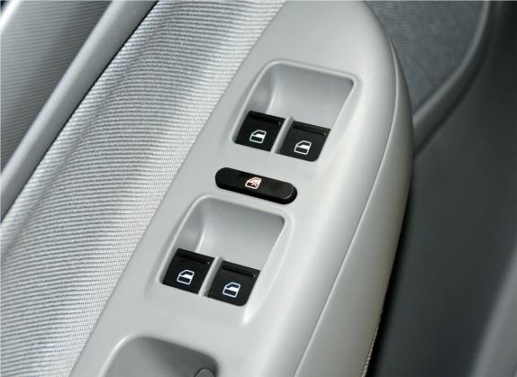 明锐 2014款 1.4TSI DSG逸致版 车厢座椅   门窗控制