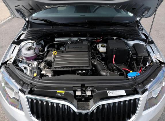 明锐 2015款 1.6L 自动逸致版 其他细节类   发动机舱