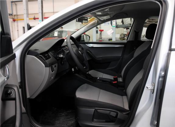 明锐 2015款 1.6L 自动逸致版 车厢座椅   前排空间