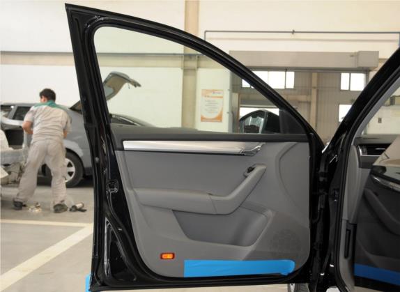明锐 2015款 1.6L 自动逸杰版 车厢座椅   前门板