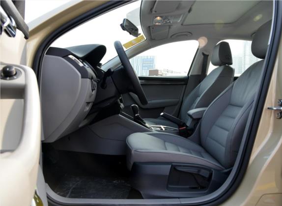 明锐 2015款 1.6L 自动逸俊版 车厢座椅   前排空间