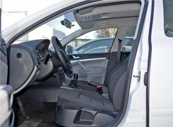 明锐 2015款 经典款 1.6L 手动逸致版 车厢座椅   前排空间