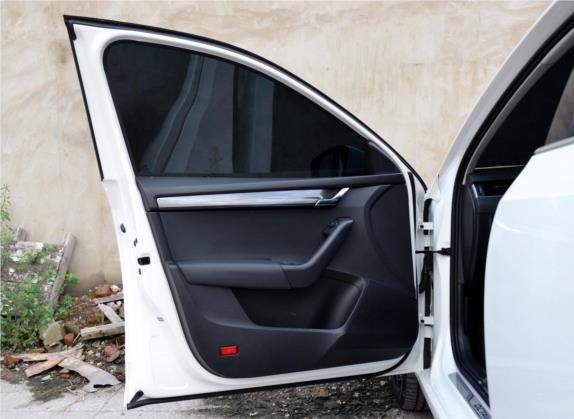 明锐 2016款 TSI280 DSG尊行版 车厢座椅   前门板