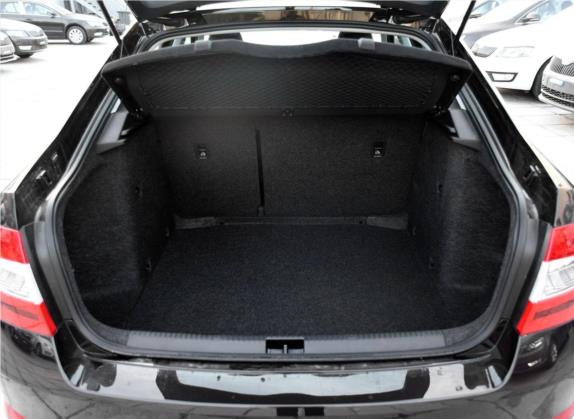 明锐 2016款 1.6L 自动智行版 车厢座椅   后备厢