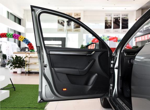 明锐 2018款 旅行车 TSI230 DSG豪华版 车厢座椅   前门板