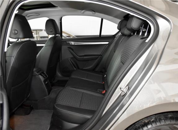 明锐 2018款 1.6L 自动豪华版 车厢座椅   后排空间