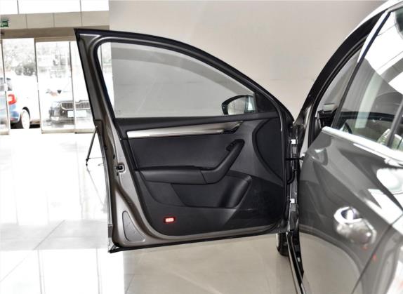 明锐 2018款 1.6L 自动豪华版 车厢座椅   前门板