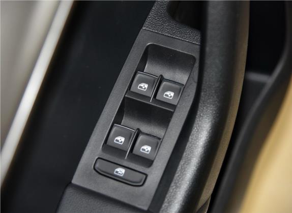 明锐 2018款 1.6L 自动豪华版 车厢座椅   门窗控制
