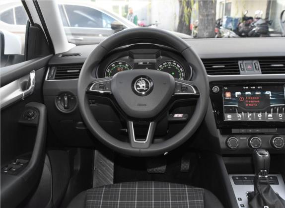 明锐 2019款 1.5L 自动舒适版 中控类   驾驶位