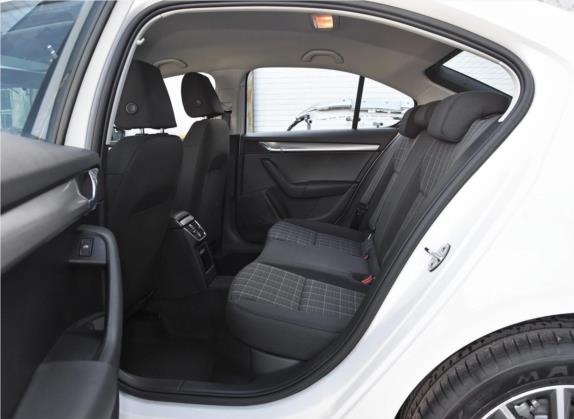 明锐 2019款 1.5L 自动舒适版 车厢座椅   后排空间
