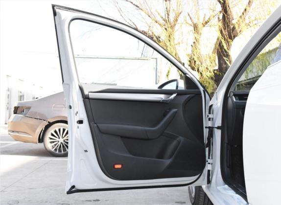 明锐 2019款 1.5L 自动舒适版 车厢座椅   前门板