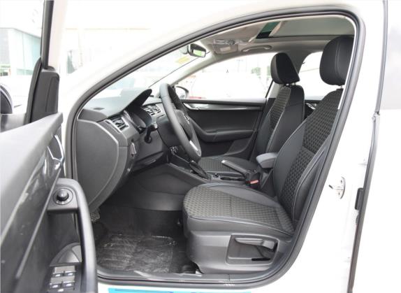 明锐 2019款 旅行车 TSI280 DSG豪华版 国V 车厢座椅   前排空间