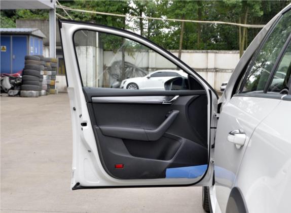明锐 2019款 旅行车 TSI280 DSG豪华版 国VI 车厢座椅   前门板