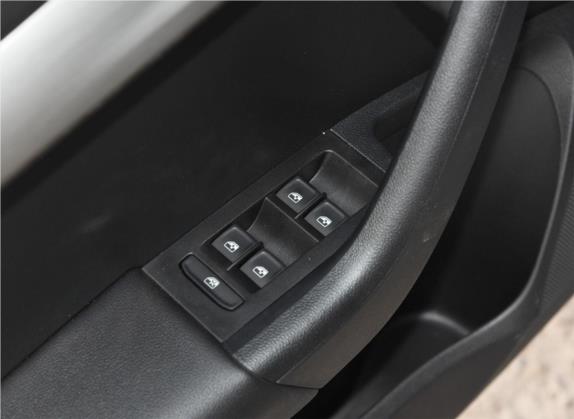 明锐 2019款 1.5L 自动智行舒适版 国V 车厢座椅   门窗控制