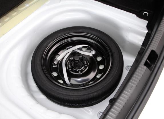 明锐 2019款 1.5L 手动智行舒适版 国VI 其他细节类   备胎