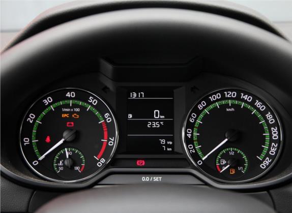 明锐 2019款 1.5L 手动智行舒适版 国VI 中控类   仪表盘