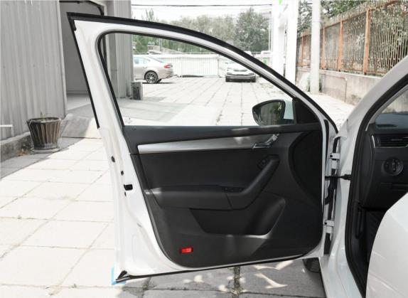 明锐 2019款 1.5L 自动智行舒适版 国VI 车厢座椅   前门板