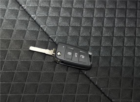 明锐 2019款 TSI230 DSG智行豪华版 国VI 其他细节类   钥匙