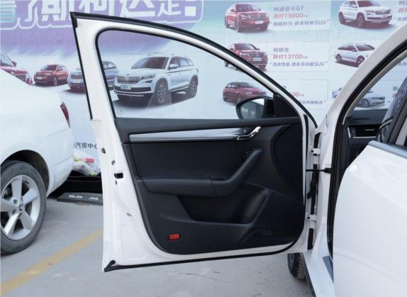 明锐 2019款 旅行车 TSI230 DSG豪华版 国VI 车厢座椅   前门板