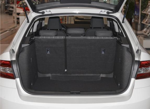 明锐 2020款 1.5L 自动智行舒适版 车厢座椅   后备厢
