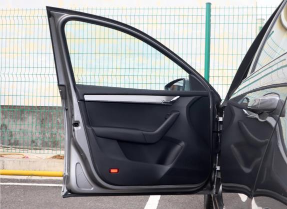明锐 2020款 TSI230 DSG智行舒适版 车厢座椅   前门板