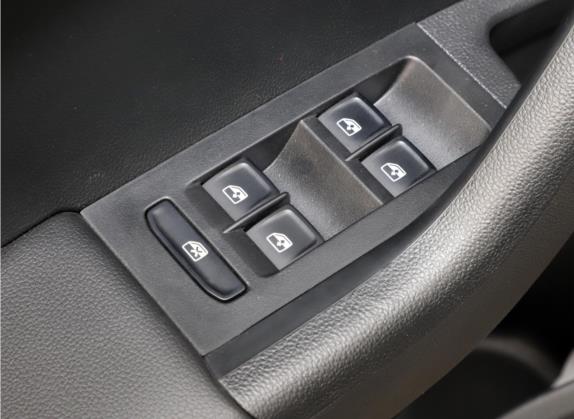 明锐 2020款 TSI230 DSG智行舒适版 车厢座椅   门窗控制