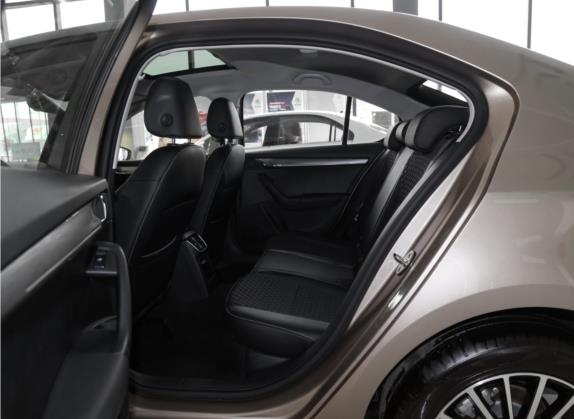 明锐 2020款 TSI230 DSG智行豪华版 车厢座椅   后排空间