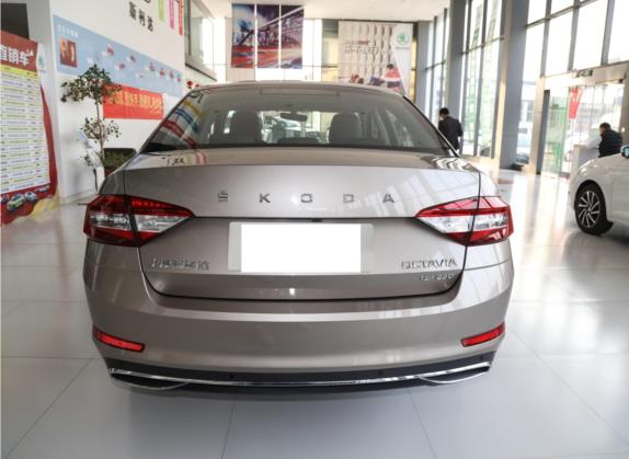 明锐 2020款 TSI230 DSG智行豪华版 外观   正后