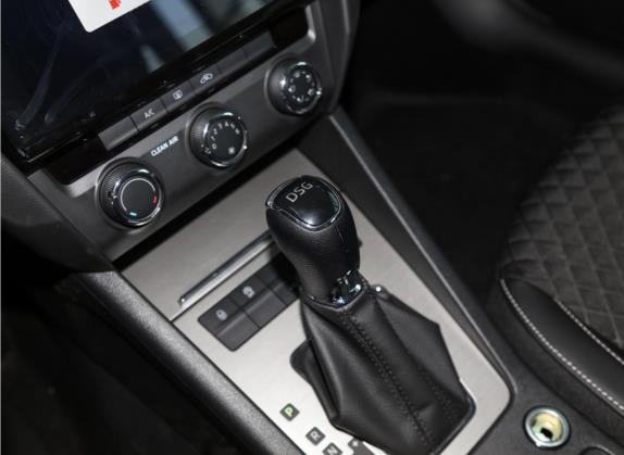 明锐 2020款 TSI230 DSG智行豪华版 中控类   挡把