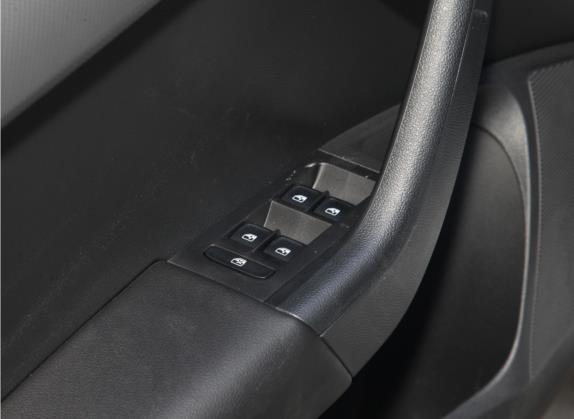 明锐 2021款 1.5L 自动舒适版 车厢座椅   门窗控制