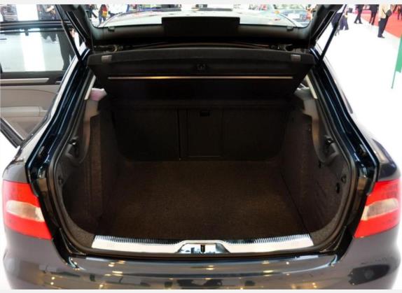 昊锐 2009款 2.0TSI 自动尊雅版 车厢座椅   后备厢