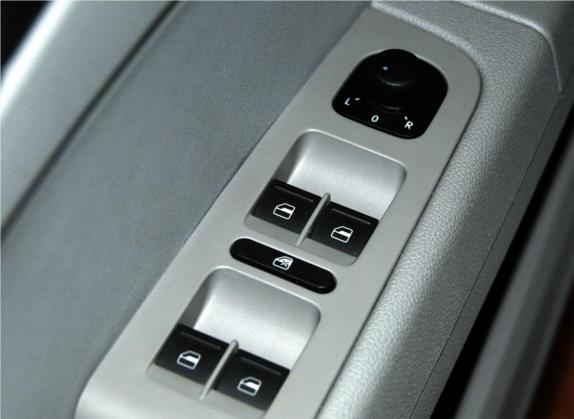 昊锐 2012款 1.4TSI DSG优雅版 车厢座椅   门窗控制