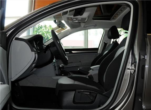 昊锐 2012款 1.4TSI DSG智雅版 车厢座椅   前排空间