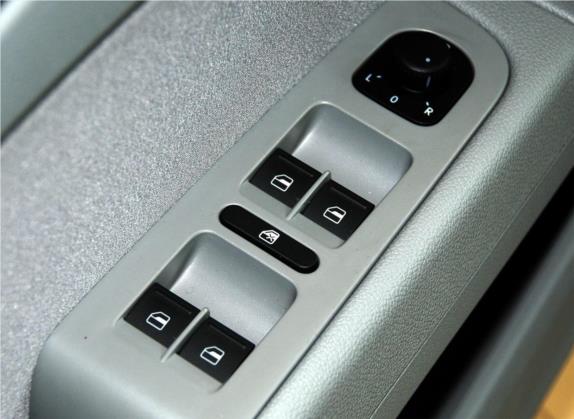 昊锐 2012款 1.4TSI DSG智雅版 车厢座椅   门窗控制