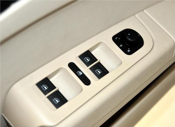 昊锐 2012款 1.8TSI 手动优雅版 车厢座椅   门窗控制