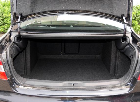 昊锐 2012款 2.0TSI 自动典雅版 车厢座椅   后备厢